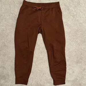 Lululemon City Sweat Jogger *Thermo 29"
Heathered Dark Terracotta. Men’s size XL